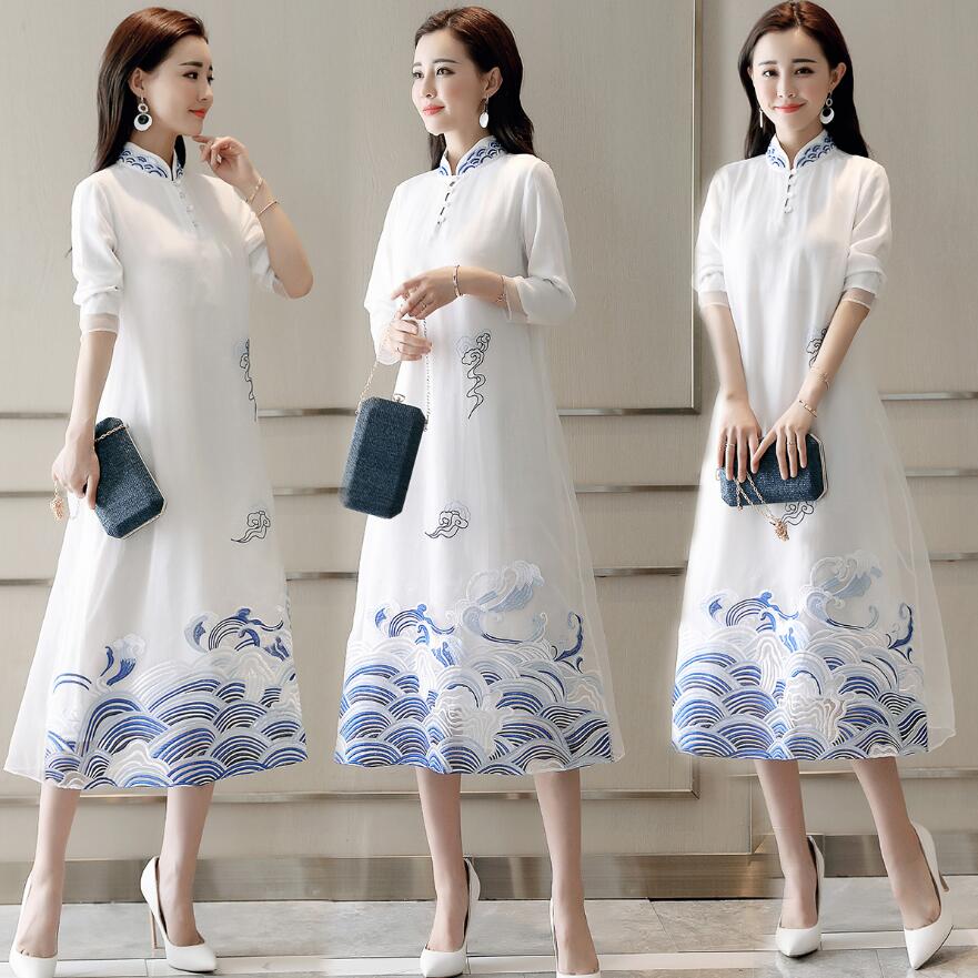 Embriodered Mordern elegant Dress Blue and white porcelain Qipao women long gown Chinese traditional cheongsam style wear, Black;gray
Embriodered Mordern elegant Dress Blue and white porcelain Qipao women long gown Chinese traditional cheongsam style wear, Black;gray