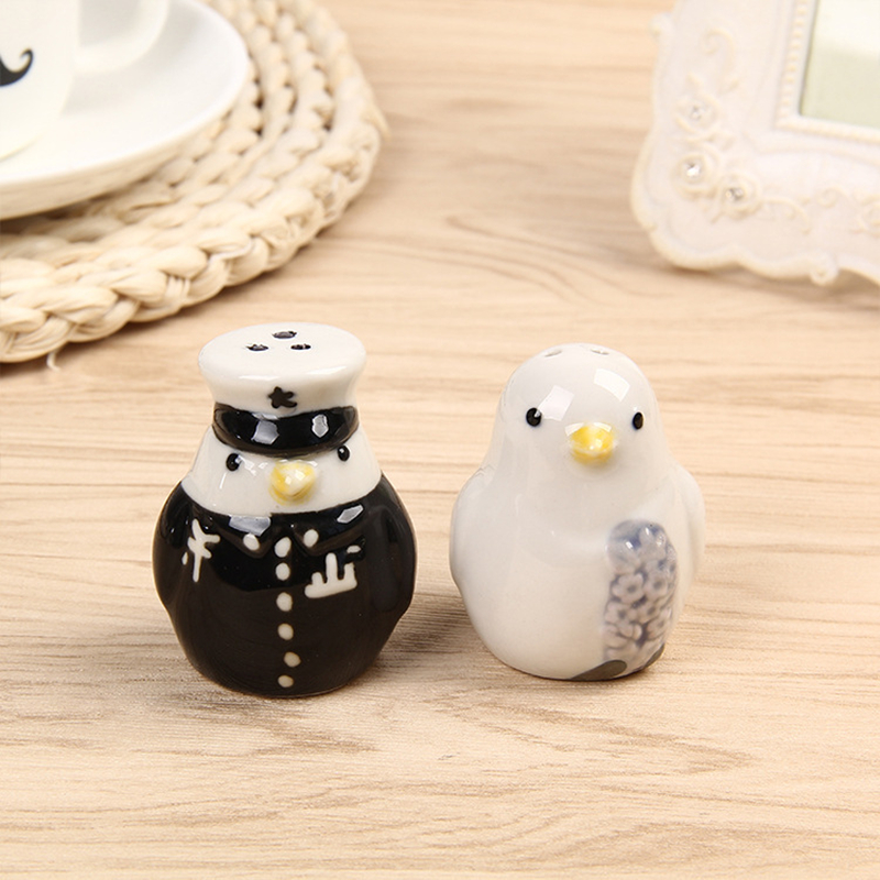 5Pcs/Lot New Classic Creative Wedding Favors Party Back Gifts for Guests Penguins Seasoning Bottle Decorations Hot Selling, As shown
5Pcs/Lot New Classic Creative Wedding Favors Party Back Gifts for Guests Penguins Seasoning Bottle Decorations Hot Selling, As shown