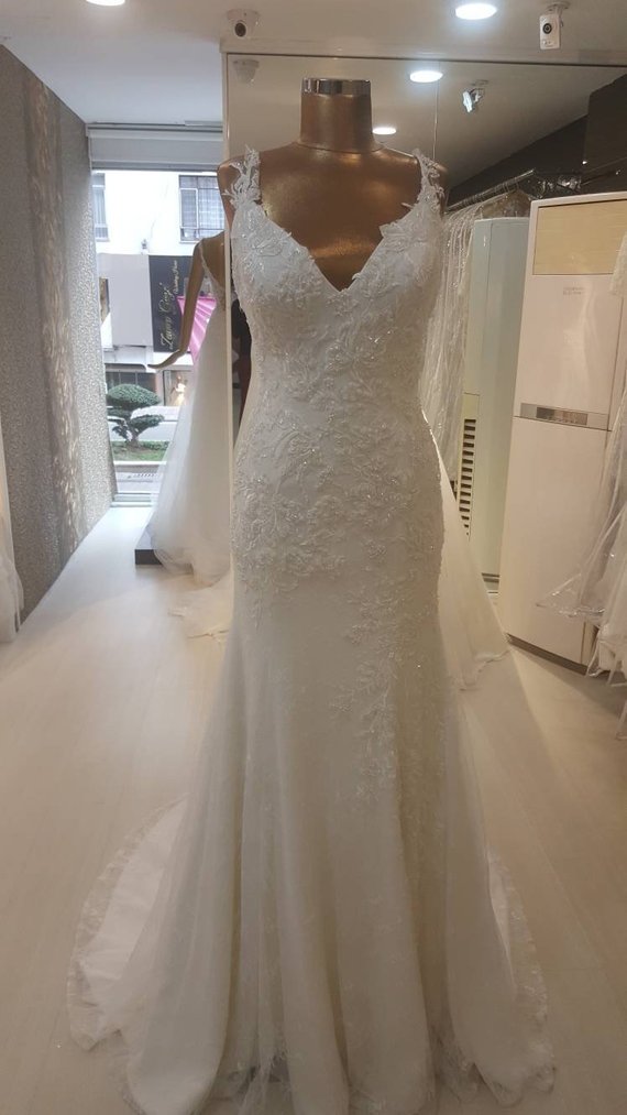 Plus Size Mermaid Wedding Dresses With Detachable Skirt V Neck Real Pictures Lace Appliques Sequins African Wedding Gowns Sexy Backless