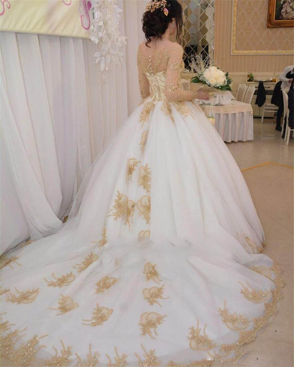 Gold Lace Appliqued Wedding Dresses Long Sleeve Beaded Scoop Neck Bridal Gowns Boho Sweep Train Wedding Dress