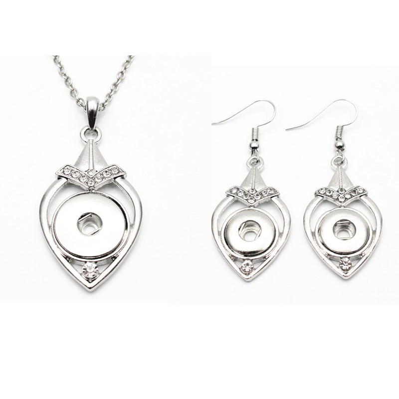 Vintage Noosa Ginger Snap Jewelry water drop 18mm Snap Button Necklace 12mm Snap Button Earrings Jewelry Set, As picture
Vintage Noosa Ginger Snap Jewelry water drop 18mm Snap Button Necklace 12mm Snap Button Earrings Jewelry Set, As picture