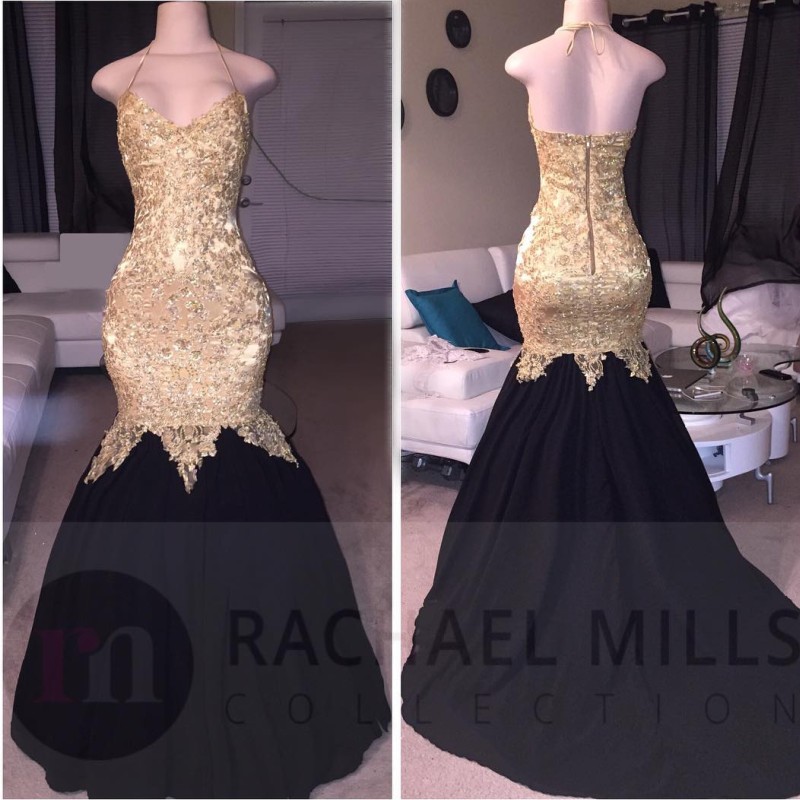 Glamorous Golden Black Prom Dresses Sexy Halter Neck Lace Applique Backless Satin Cocktail Dresses Stylish Dubai Mermaid 2018 Prom Dresses