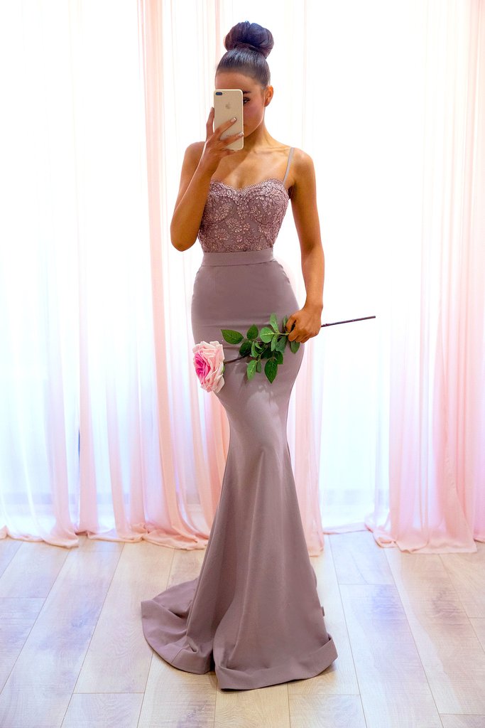 Mermaid Charming Country Bridesmaids Dresses Spaghetti Straps Lace Wedding Guest Dress Appliqued Cheap Long Maid Of Honor Gowns