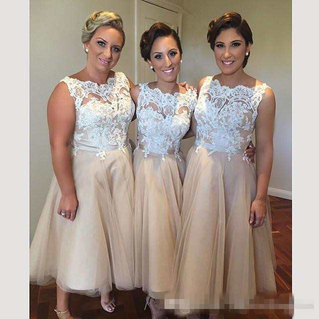 2019 Short Bridesmaid Dresses Jewel Sleeveless A-Line Formal Party Gowns With Lace Applique Back Zipper Custom Made Formal Party Gowns
2019 Short Bridesmaid Dresses Jewel Sleeveless A-Line Formal Party Gowns With Lace Applique Back Zipper Custom Made Formal Party Gowns