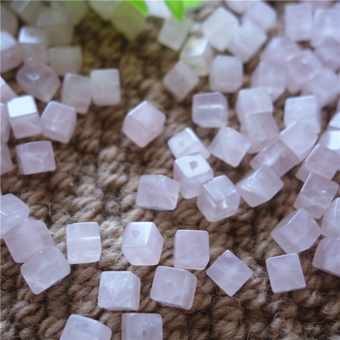 DIY Jewelry Making Loose Beads Natural Pink Quartz 6mm Square Cube With Through Hole Gemstones 100pcs/lot
DIY Jewelry Making Loose Beads Natural Pink Quartz 6mm Square Cube With Through Hole Gemstones 100pcs/lot