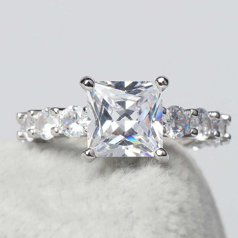 Sparkling Luxury Jewelry 925 Sterling Silver Fill Princess Cut White Topaz CZ Diamond Party Wedding Engagement Band Ring for Women Gift