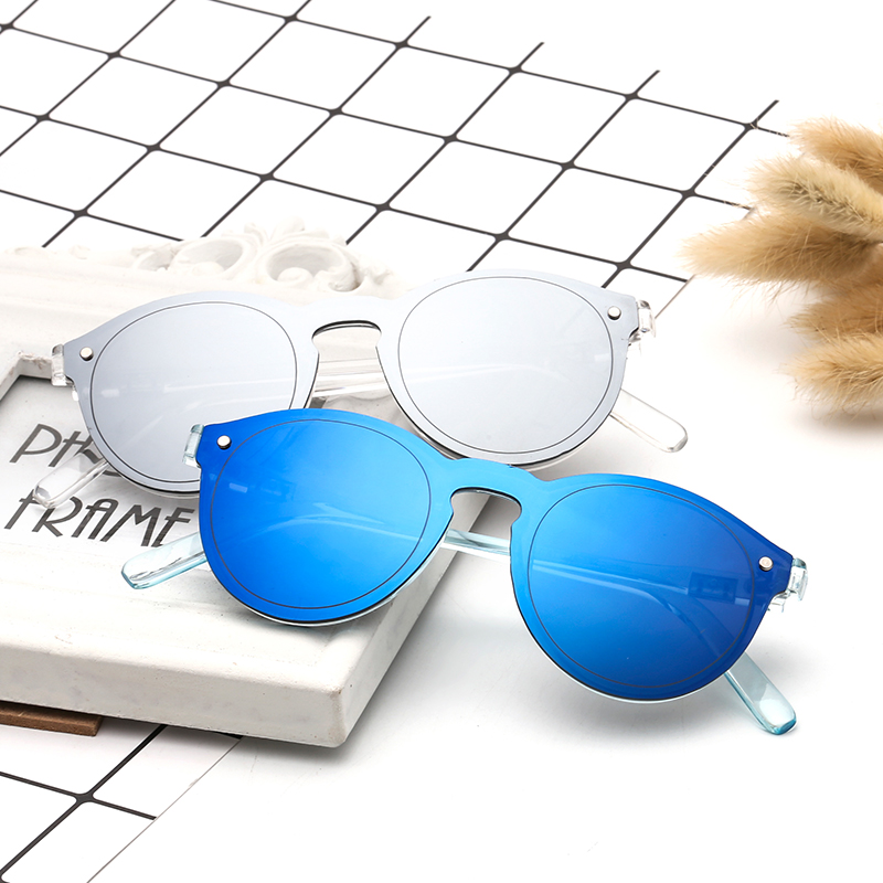 Popular Brand Designer Sunglasses for Men Women Casual Cycling Outdoor Fashion Siamese Sunglasses Spike Cat Eye Sunglasses 3207
Popular Brand Designer Sunglasses for Men Women Casual Cycling Outdoor Fashion Siamese Sunglasses Spike Cat Eye Sunglasses 3207