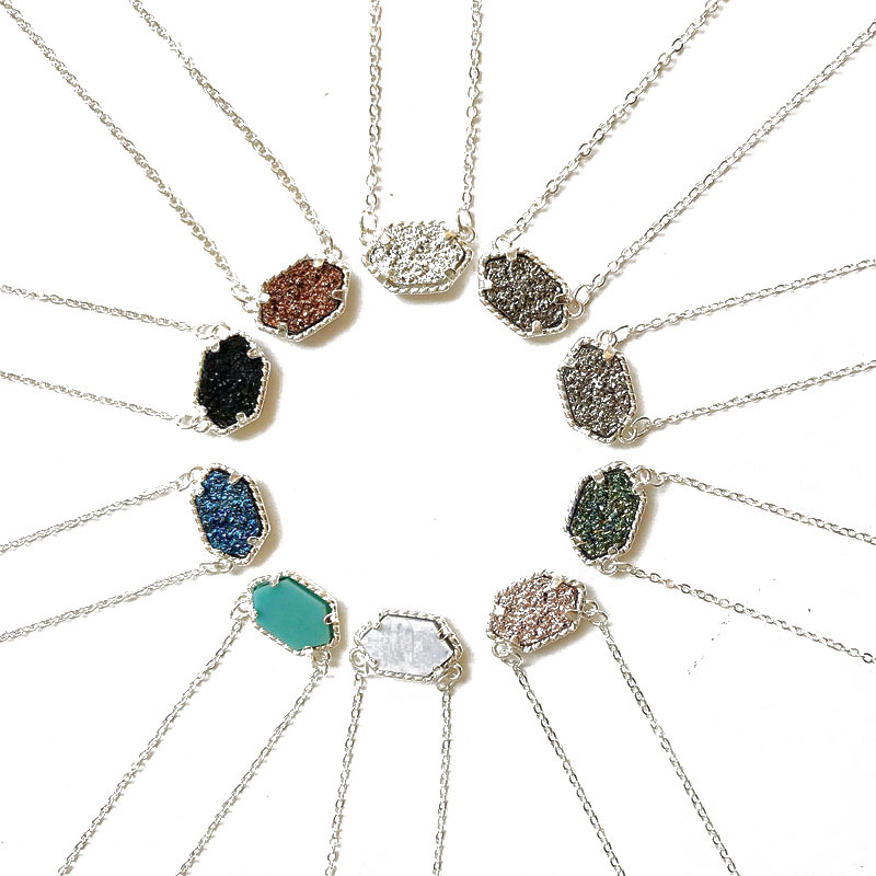 New Druzy stone Pendant necklace For women Geometric Healing Natural stone Silver chains Fashion Jewelry in Bulk
New Druzy stone Pendant necklace For women Geometric Healing Natural stone Silver chains Fashion Jewelry in Bulk
