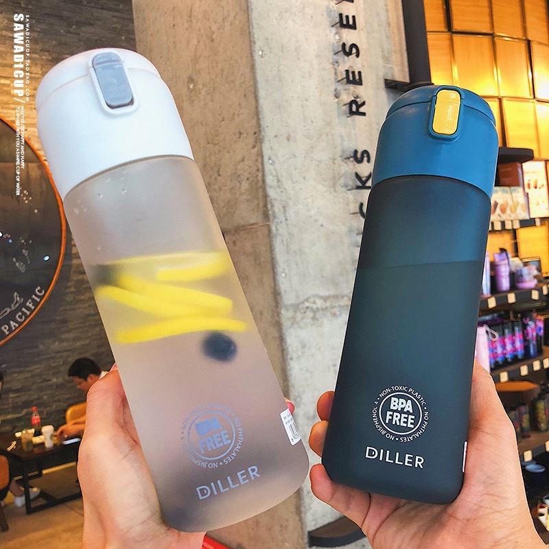 650ml Sports Water Bottle Frosted Plastic BPA Free Leakproof Drink Bottles Girl Women Jump Cup with Infuser summer srinkware
650ml Sports Water Bottle Frosted Plastic BPA Free Leakproof Drink Bottles Girl Women Jump Cup with Infuser summer srinkware