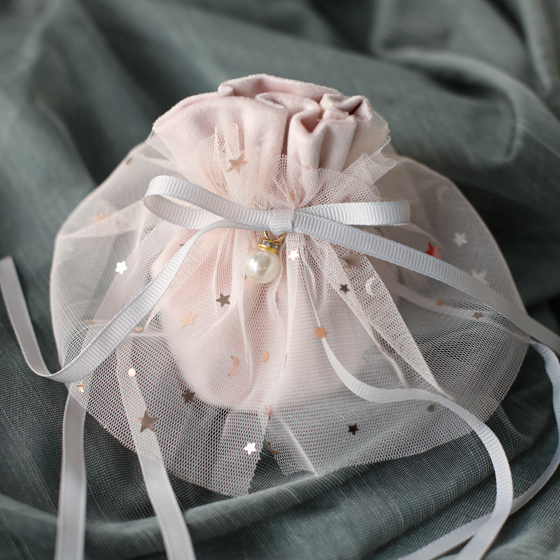 25pcs Velvet cloth gift bags with hand wedding gift box packaging baby shower candy box party favors wholesale easter baskets
25pcs Velvet cloth gift bags with hand wedding gift box packaging baby shower candy box party favors wholesale easter baskets