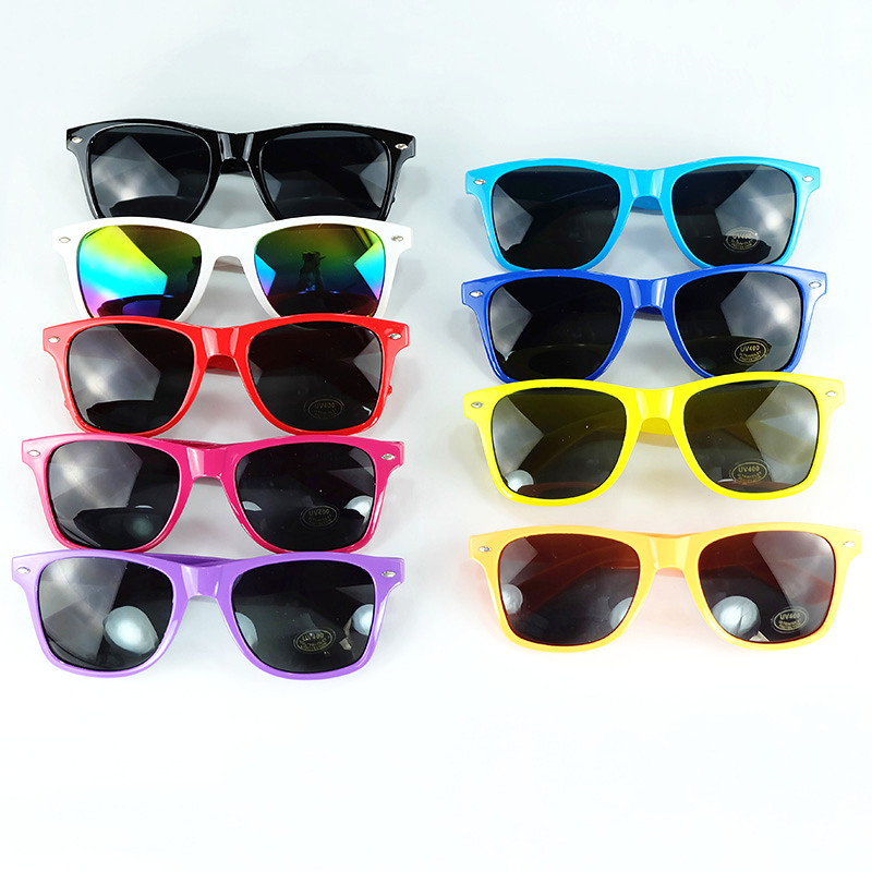 20pcs Wholesale classic plastic sunglasses retro vintage square sun glasses for women men adults kids children multi colors BY0103
20pcs Wholesale classic plastic sunglasses retro vintage square sun glasses for women men adults kids children multi colors BY0103