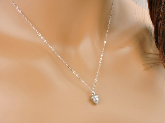 Cute Pinecone Necklace Tiny Acorn Necklace Minimal Dainty Pine Cone Necklace Small Squirrel Nut Necklaces for Lucky Gifts