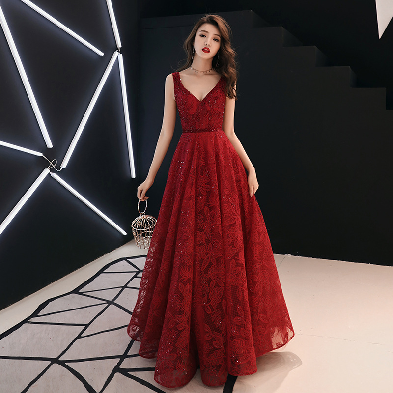 Elegant Lace Hollow Out Evening Dress Long Women Sleeveless Backless Celebrity Prom Gown Formal Dresses Red Wedding Party Dress, Burgundy
Elegant Lace Hollow Out Evening Dress Long Women Sleeveless Backless Celebrity Prom Gown Formal Dresses Red Wedding Party Dress, Burgundy