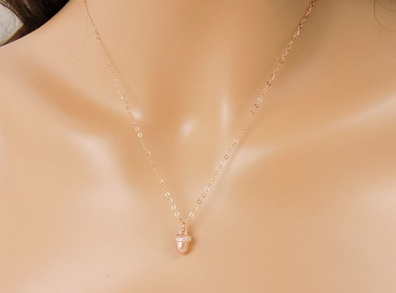 Cute Pinecone Necklace Tiny Acorn Necklace Minimal Dainty Pine Cone Necklace Small Squirrel Nut Necklaces for Lucky Gifts