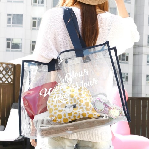 Summer Swim PVC Portable Clothing Storage Bag Fashion Shoulder Transparent Pvc Beach Travel Shopping Handle Bag
Summer Swim PVC Portable Clothing Storage Bag Fashion Shoulder Transparent Pvc Beach Travel Shopping Handle Bag