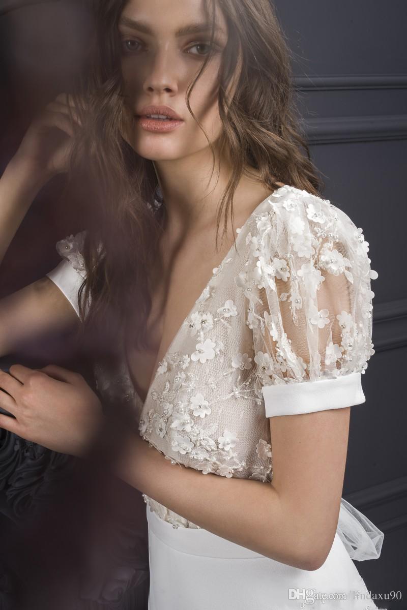 Vintage Lihi Hod Satin Beach Wedding Dresses Mermaid Deep V Neck Short Sleeves Lace Bridal Gowns Sweep Train 3D Appliqued Wedding Dress