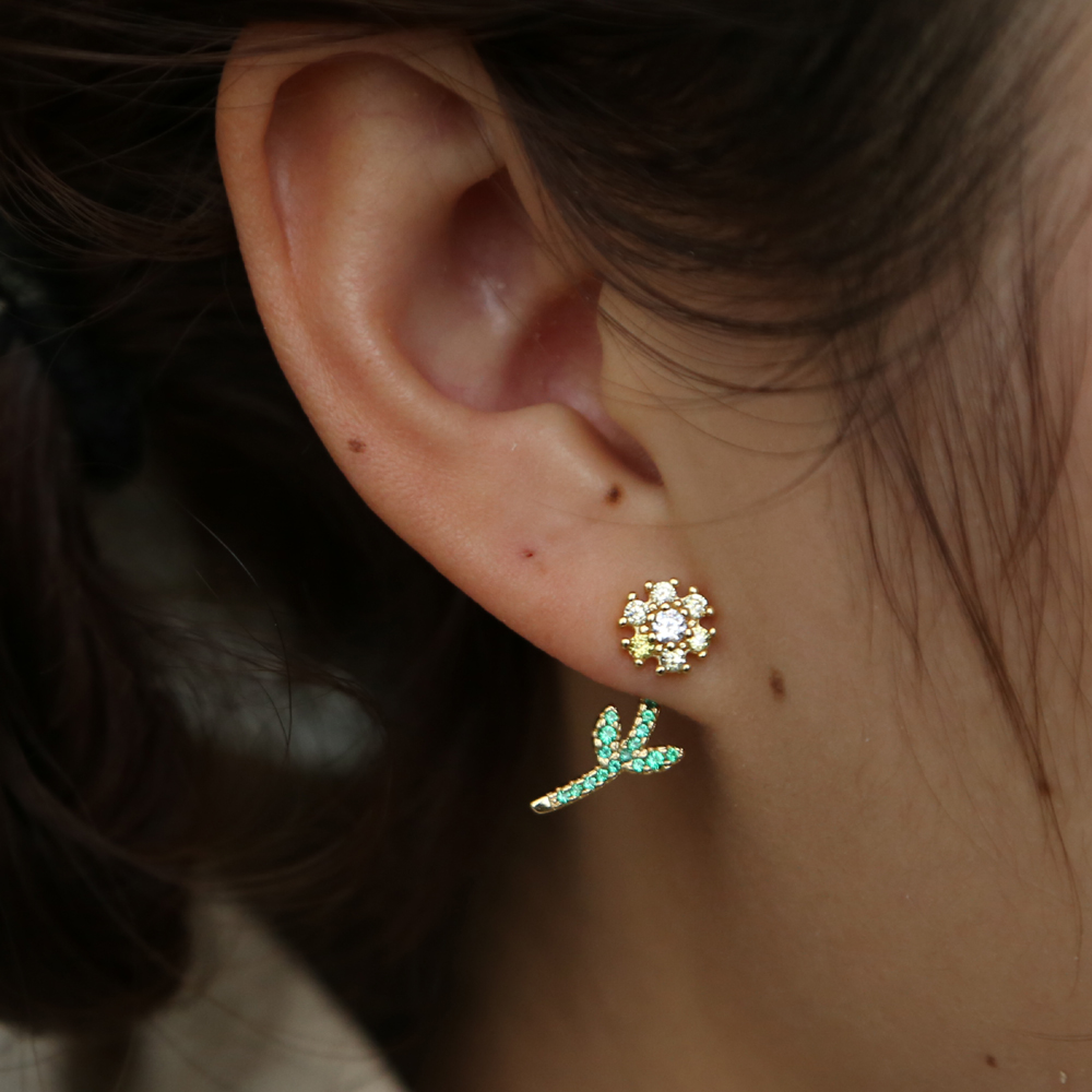 2024 spring new arrived jewelry earring for girl women Bloom flower leaves green rainbow cz paved trendy jewelry
