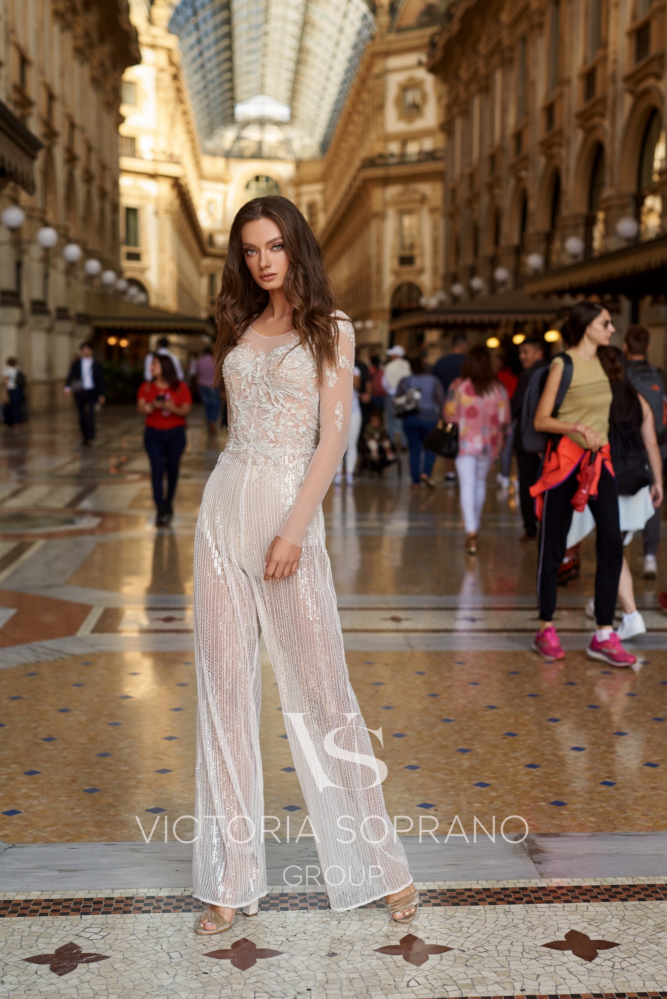 wedding jumpsuit with detachable train lace apliques sequins country beach wedding dress custom made long sleeve robes de marie