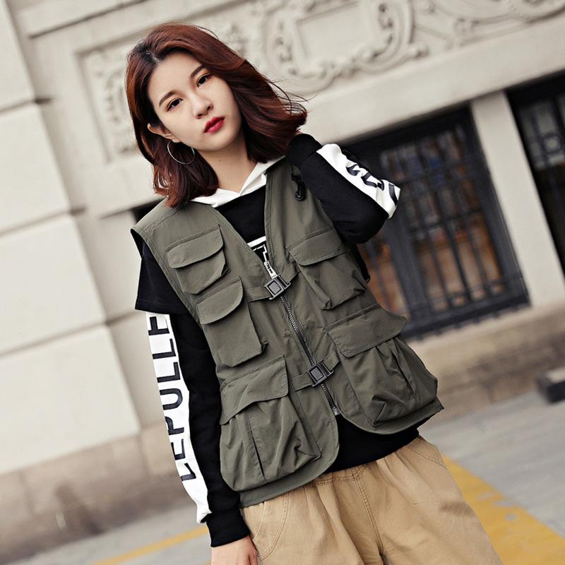 Multi Pockets Vests For Men Women Summer Waistcoat Photographer Reporters Volunteer's Vest Tools Pockets Work Uniforms VT-222, Black
Multi Pockets Vests For Men Women Summer Waistcoat Photographer Reporters Volunteer's Vest Tools Pockets Work Uniforms VT-222, Black