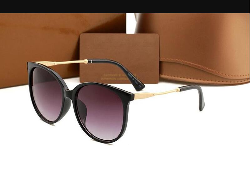 2019 High Quality New Sunglasses Vintage Pilot Brand Eyewear Sun Glasses Band Polarized UV400 Men Women Ben Sunglasses With Box G2G45, White;black
2019 High Quality New Sunglasses Vintage Pilot Brand Eyewear Sun Glasses Band Polarized UV400 Men Women Ben Sunglasses With Box G2G45, White;black