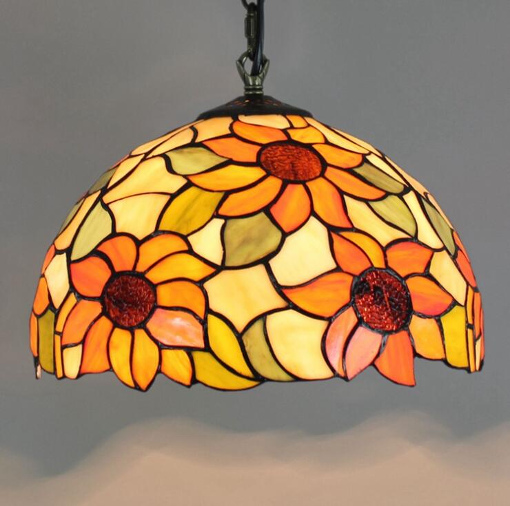 Stained Glass white European chandelier Sunflower pattern retro childrens living room chandelier bedroom kitchen fairy light TF20
Stained Glass white European chandelier Sunflower pattern retro childrens living room chandelier bedroom kitchen fairy light TF20