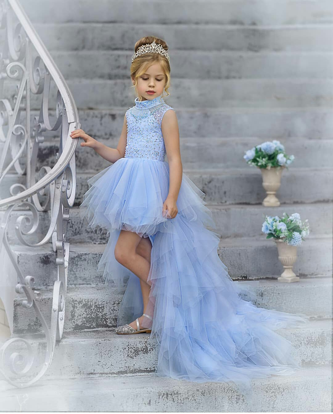 hilo blue flower girl dresses highneck applique beaded sequins sleeveless girl pageant gown ruffle tulle tiered skirts birthday gown cheap