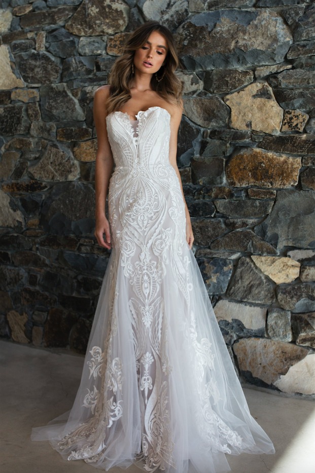 2019 Lace Mermaid Wedding Dresses Off The Shoulder Appliqued Sweep Train Country Wedding Dress Custom Made Plus Size Vestidos De Novia