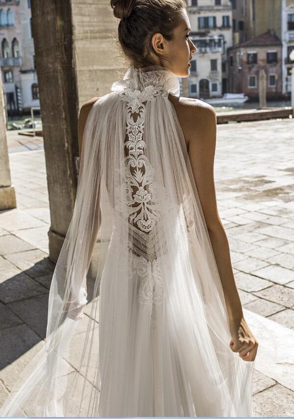 2019 Bohemia Wedding Dresses High Neck Lace Appliqued Chiffon Skirts Illusion Bodice Beach Wedding Dress Sweep Train Plus Size Bridal Gowns