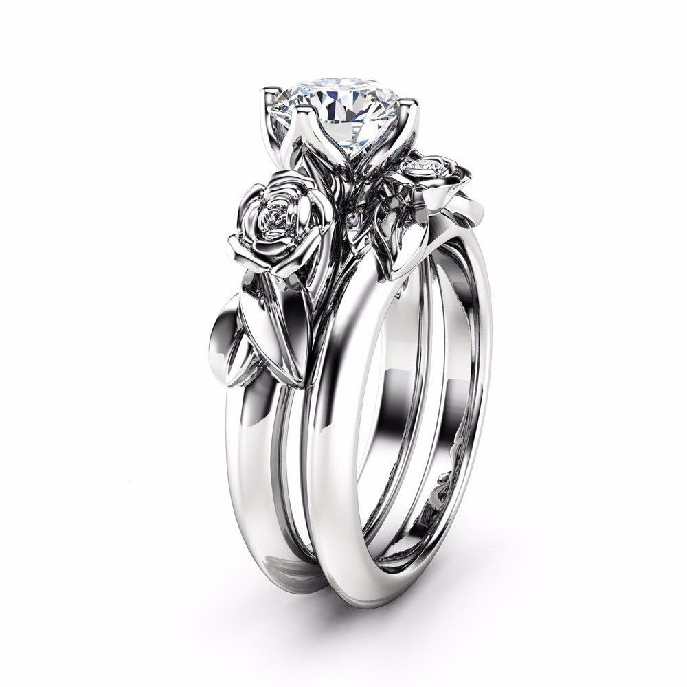Personal collection Zhimu ornaments Fashion lady flower diamond lovers ring