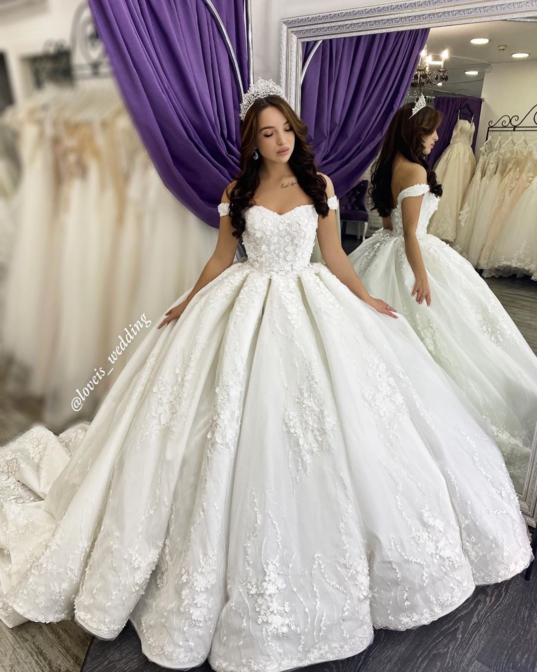 Charming Full Lace Ball Gowns Wedding Dresses Elegant Off Shoulder Bridal Gowns Handmade 3D Flower Dubai Arabic Wedding Dress