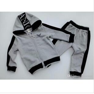HOT SELL fashion classic Style Children's Clothing For Boys And Girls classic Sports Suit Baby Infant Short Sleeve Clothes Kids Set 0-7 Age, Gray
HOT SELL fashion classic Style Children's Clothing For Boys And Girls classic Sports Suit Baby Infant Short Sleeve Clothes Kids Set 0-7 Age, Gray