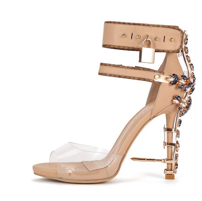 Free shipping Diamond Fish Mouth Transparencies with Metal Lock Decoration Ankle Strap Female Sandals Thick Bottom Stiletto-heels beige 01
Free shipping Diamond Fish Mouth Transparencies with Metal Lock Decoration Ankle Strap Female Sandals Thick Bottom Stiletto-heels beige 01