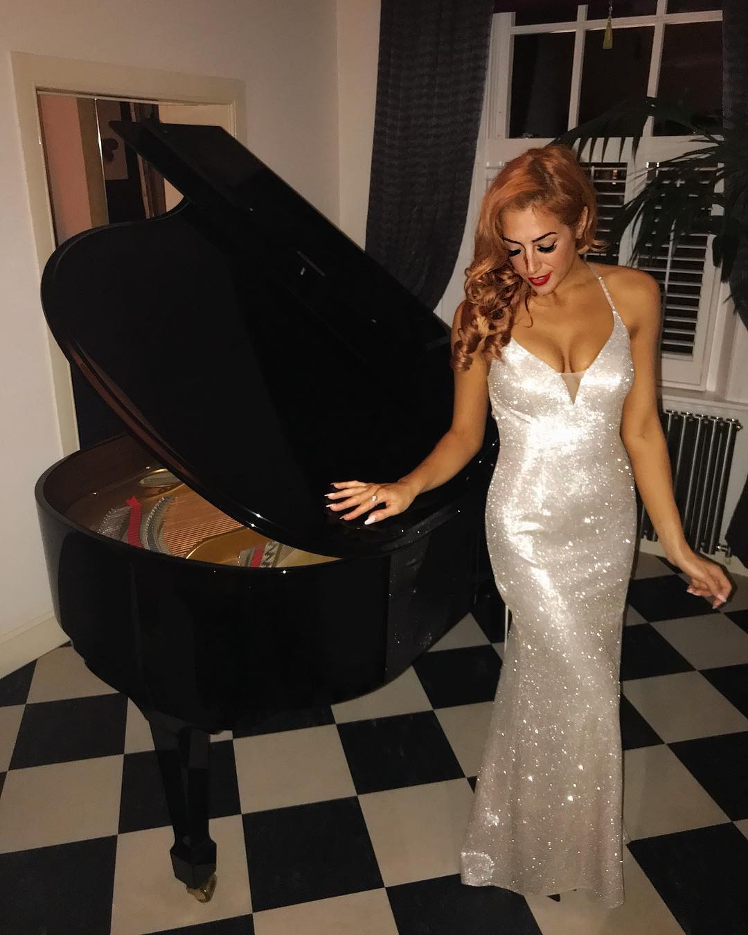 2019 Silver Sexy Mermaid Prom Dresses Spaghetti Glitters Sequined Backless Floor Length Evening Gowns Plus Size Vestido De Festa