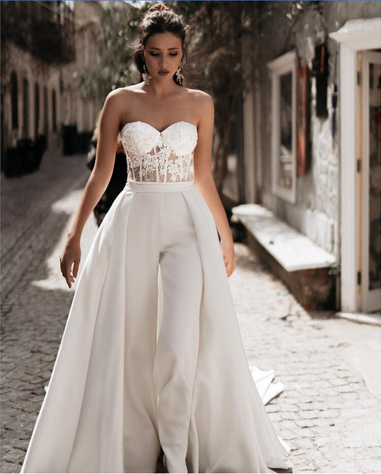 Lace Jumpsuit Fashion Beach Wedding Dresses Sweetheart Neck Beaded Bridal Gowns With Detachable Train A Line Appliqued Robe De Marie ppliqued
