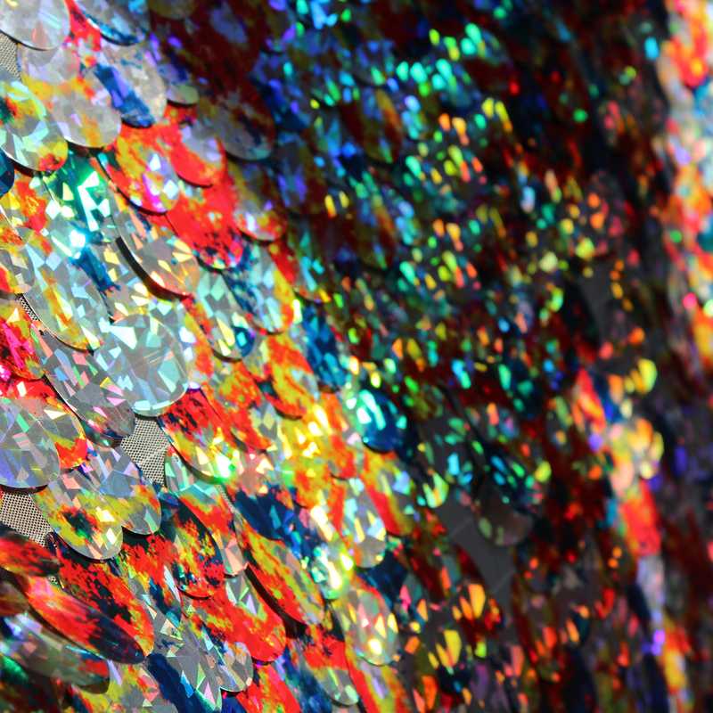 High-end Encryption Symphony Fish Scale Large Sequins Bud Silk Gauze Beads Wedding Dress Decoration Designer Fabric
High-end Encryption Symphony Fish Scale Large Sequins Bud Silk Gauze Beads Wedding Dress Decoration Designer Fabric