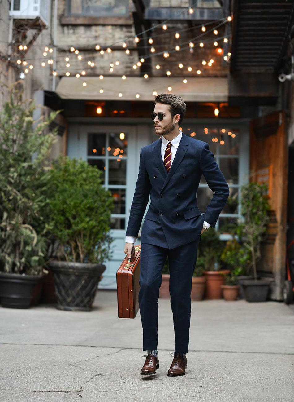 Fashion Dark Navy Double Breasted Men's Suits Two Pieces (Blazer+Pant) Peaked Lapel Wedding Slim Fit Tuxedos Plus Size Groom Wear