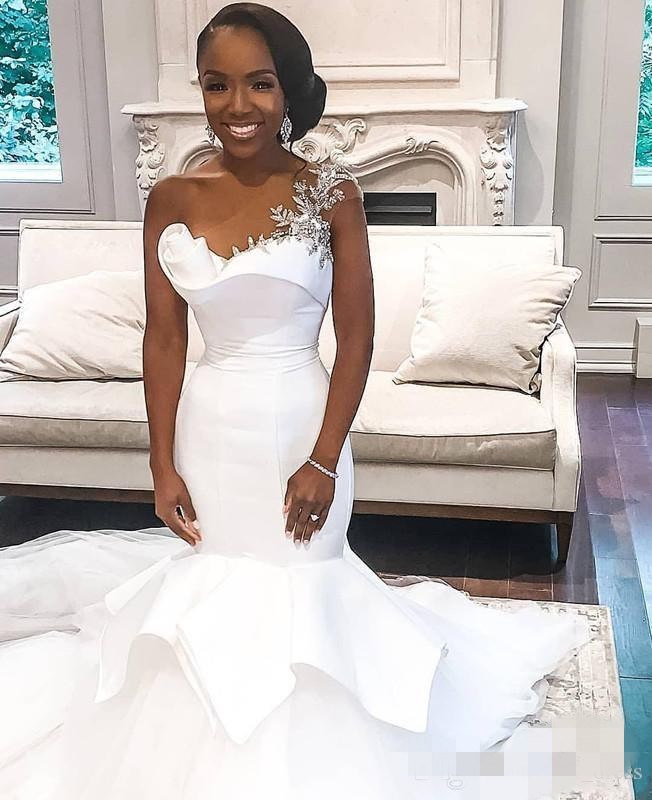 Mermaid Dresses One Shoulder Satin Tulle Cathedral Train Lace Applique Ruffles Custom Made Wedding Bridal Gown