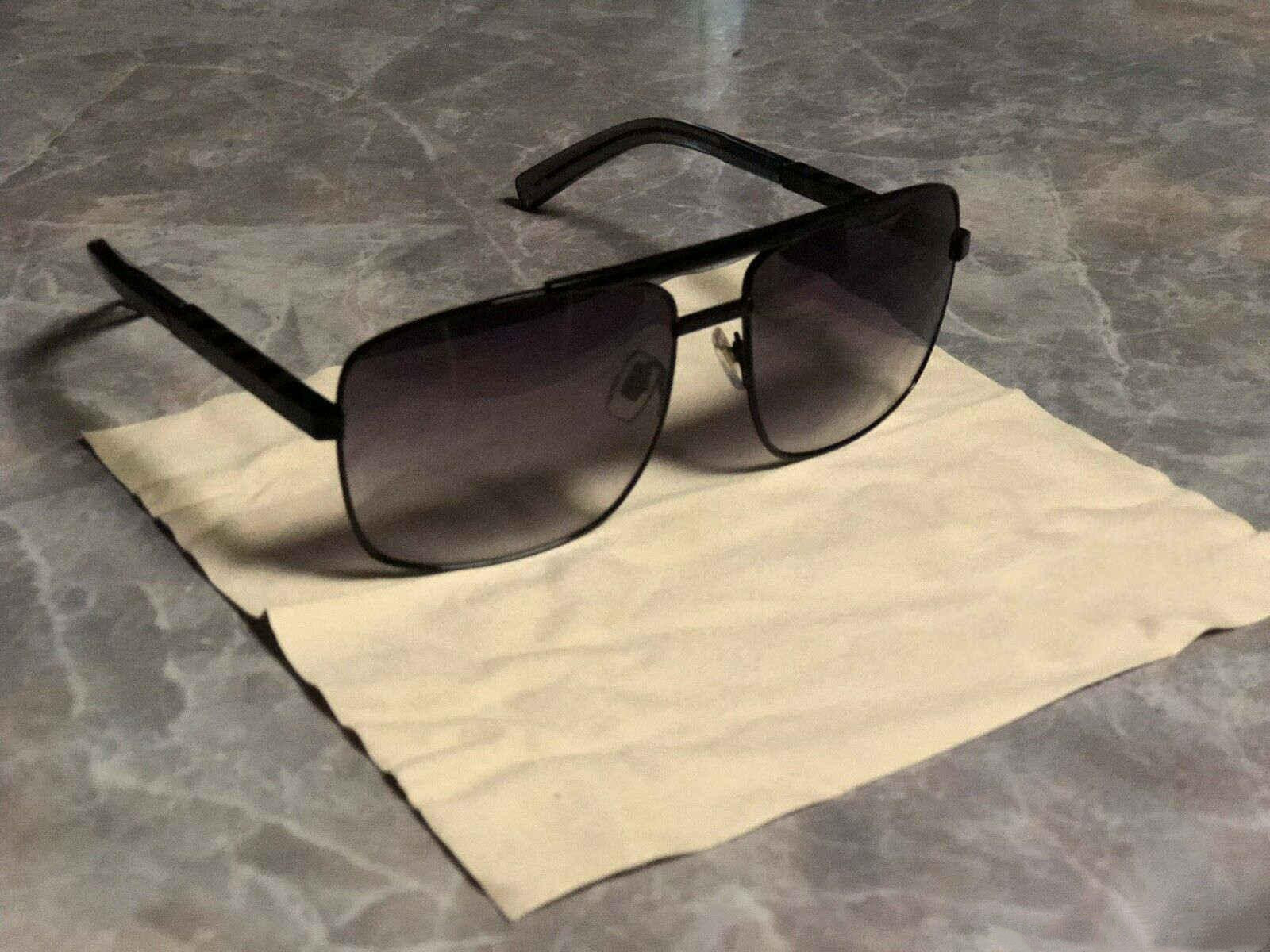 men Z0256U fashion classic sunglasses attitude sunglasses gold frame square metal frame vintage style outdoor design classical model 61-15
men Z0256U fashion classic sunglasses attitude sunglasses gold frame square metal frame vintage style outdoor design classical model 61-15
