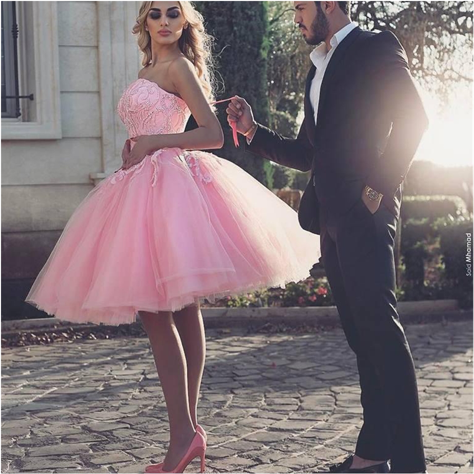 Middle East Dubai Formal Short Sexy Vestidos De Homecoming Party Gowns Beaded Sweetheart Pink Short Tulle Prom Dresses Custom