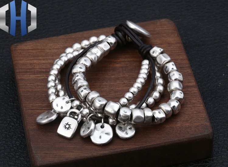 S999 Foot Silver Personality Retro Old Creative 3d Hard Silver Weave Multilayer Leather Rope Bracelet Men And Women
S999 Foot Silver Personality Retro Old Creative 3d Hard Silver Weave Multilayer Leather Rope Bracelet Men And Women