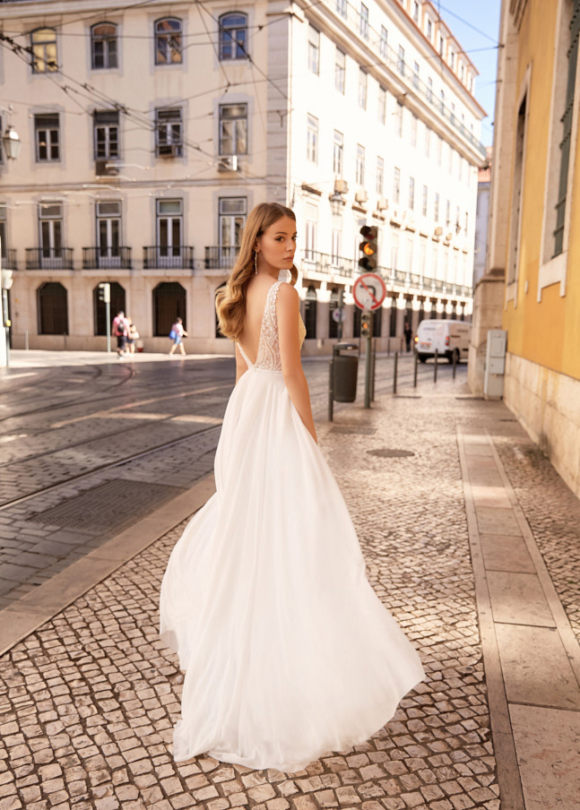 berta white beach wedding dresses a line v neck lace backless side split bridal gowns plus size bohemia vestido de novia
