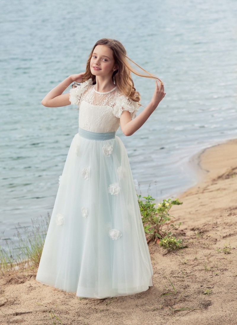 Beach White Flower Girls Dresses For Weddings Short Sleeves Lace Hand Made Flower Ruffles Satin Girls Pageant Dress First Communion Dress