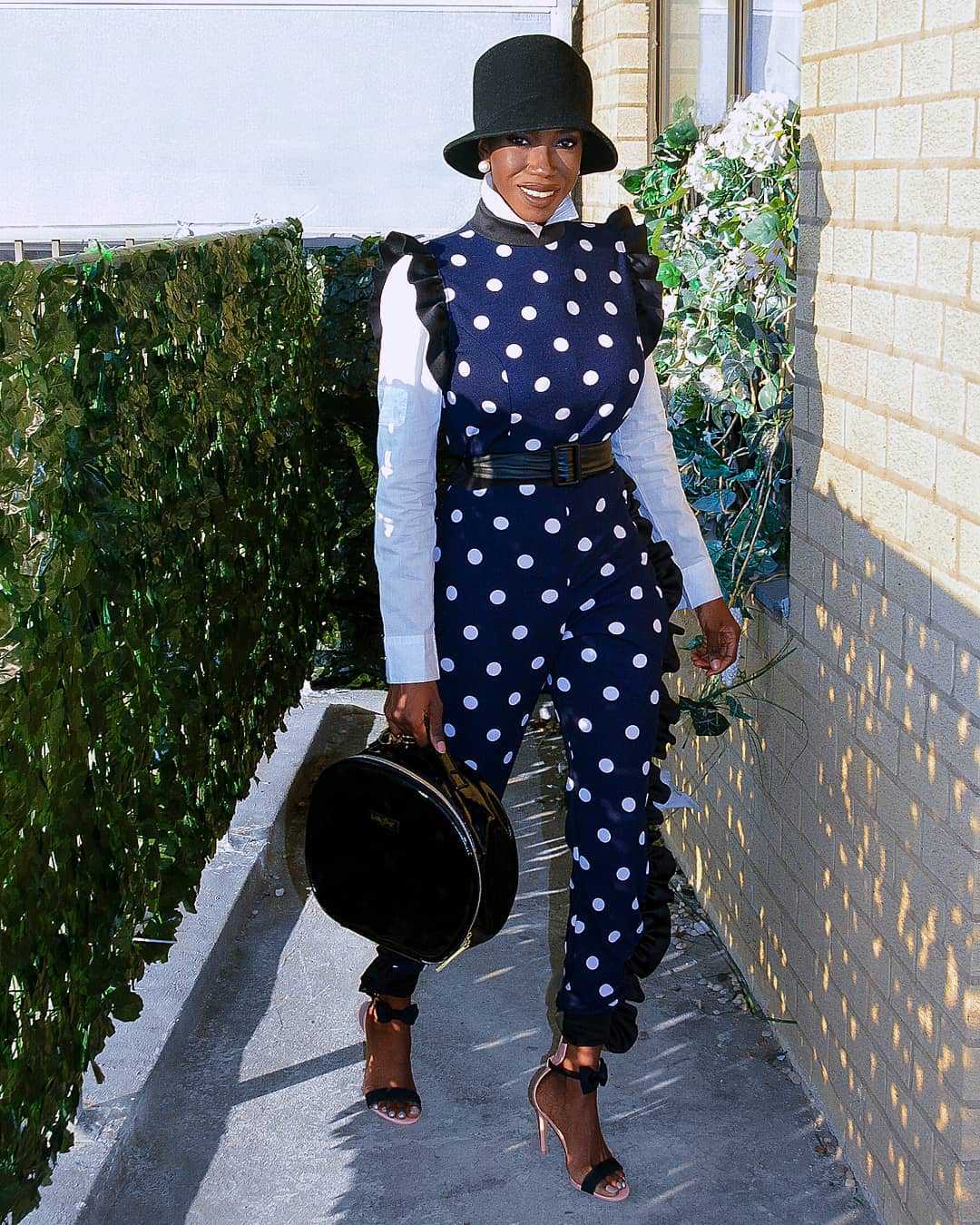 Jumpsuits European spring and summer fashion spotted ruffled long-sleeved Slim street jumpsuit support mixed batch