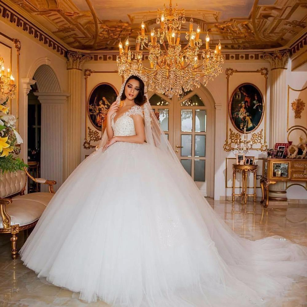 Romantic Ball Gown Wedding Dresses Pearls Beaded Off Shoulder Saudi Arabic Backless Bridal Gowns With Long Train Vestido De Festa 109 0510