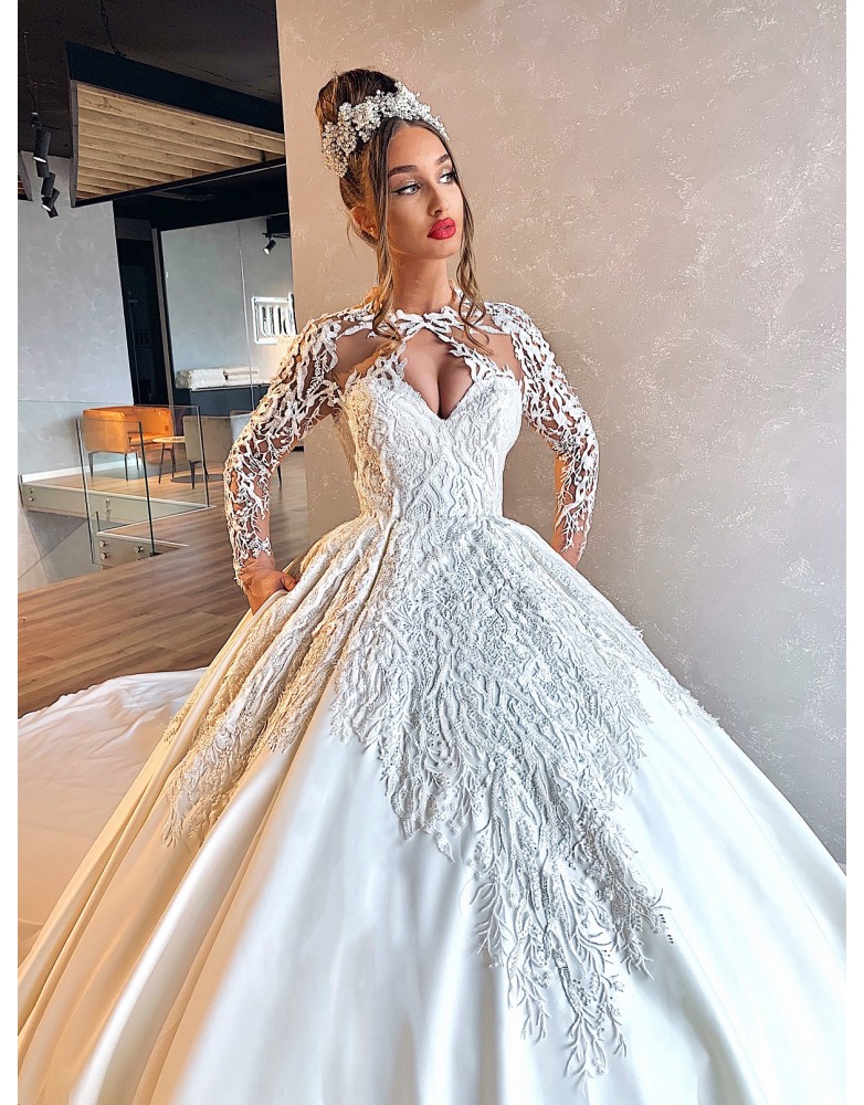elegant wedding dresses jewel neck 3d appliqued beaded long sleeves satin bridal gown ruffled sweep train custom made robes de marie