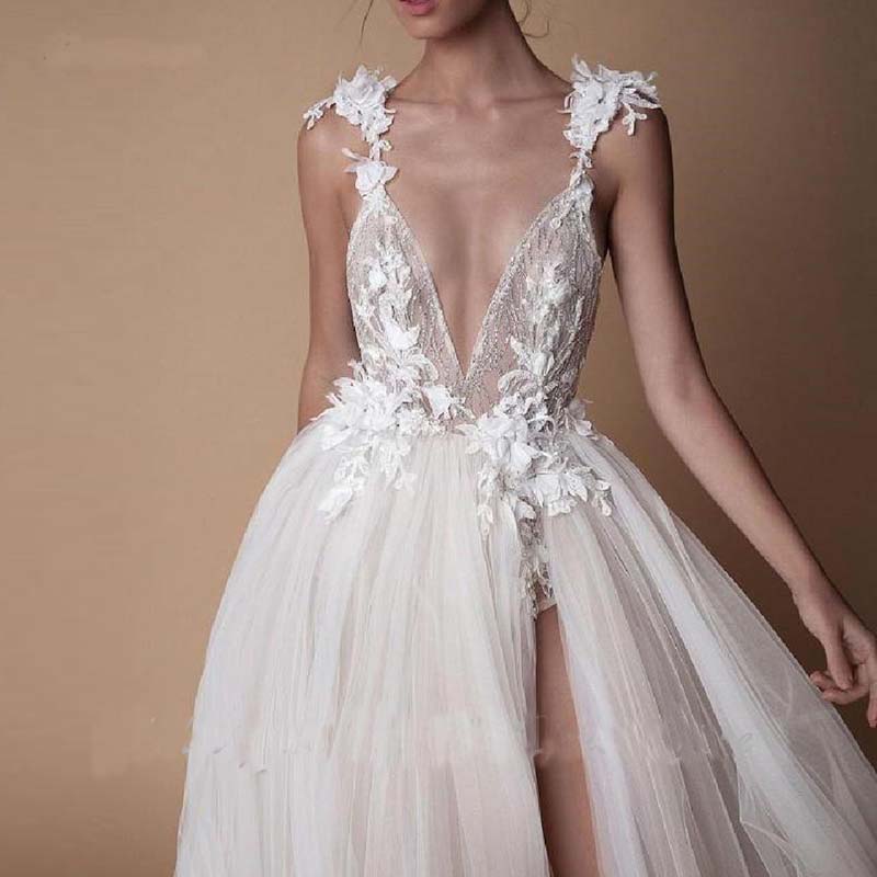 Sexy Beach Boho Wedding Dresses High Split Open Back Spaghetti Straps Bridal Gowns 3D Flower Beading Vestidos de Novia Playa Wedding Gown