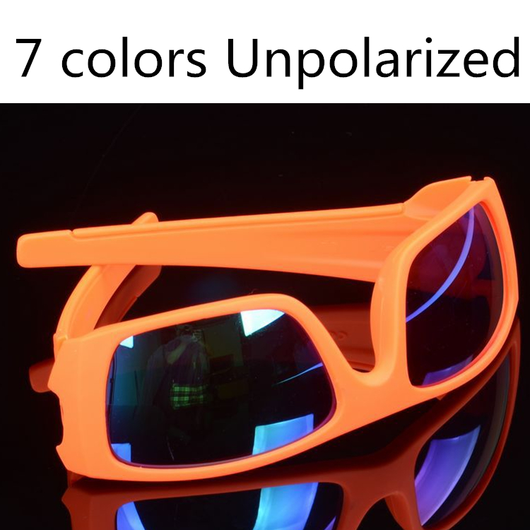 Summer Brand Designer Sunglasses 7 Colors Men Classic Bicycle Sports Sunglasses Dazzle Colour Glasses 5962 Sunglasses, White;black
Summer Brand Designer Sunglasses 7 Colors Men Classic Bicycle Sports Sunglasses Dazzle Colour Glasses 5962 Sunglasses, White;black