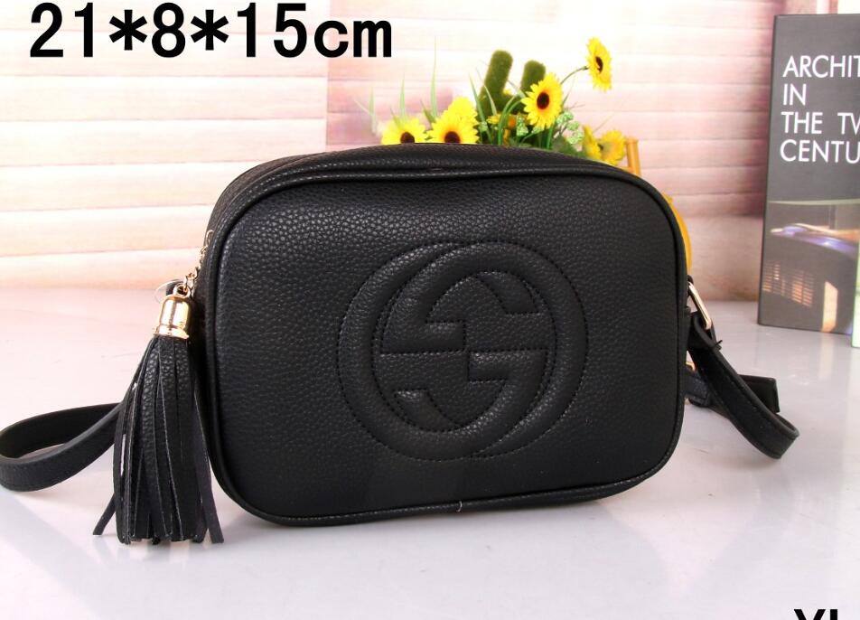 Designers Handbags SOHO DISCO Bag Genuine Leather tassel zipper Shoulder bags women Crossbody bag Design handbag Come, A1
Designers Handbags SOHO DISCO Bag Genuine Leather tassel zipper Shoulder bags women Crossbody bag Design handbag Come, A1