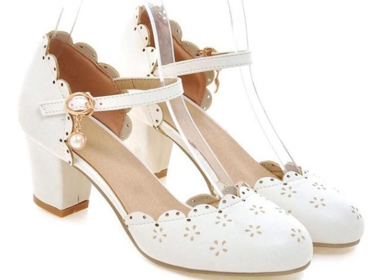 2019 Women's Sandals in Summer with New style Middle heel Coarse heel round head @184, White
2019 Women's Sandals in Summer with New style Middle heel Coarse heel round head @184, White
