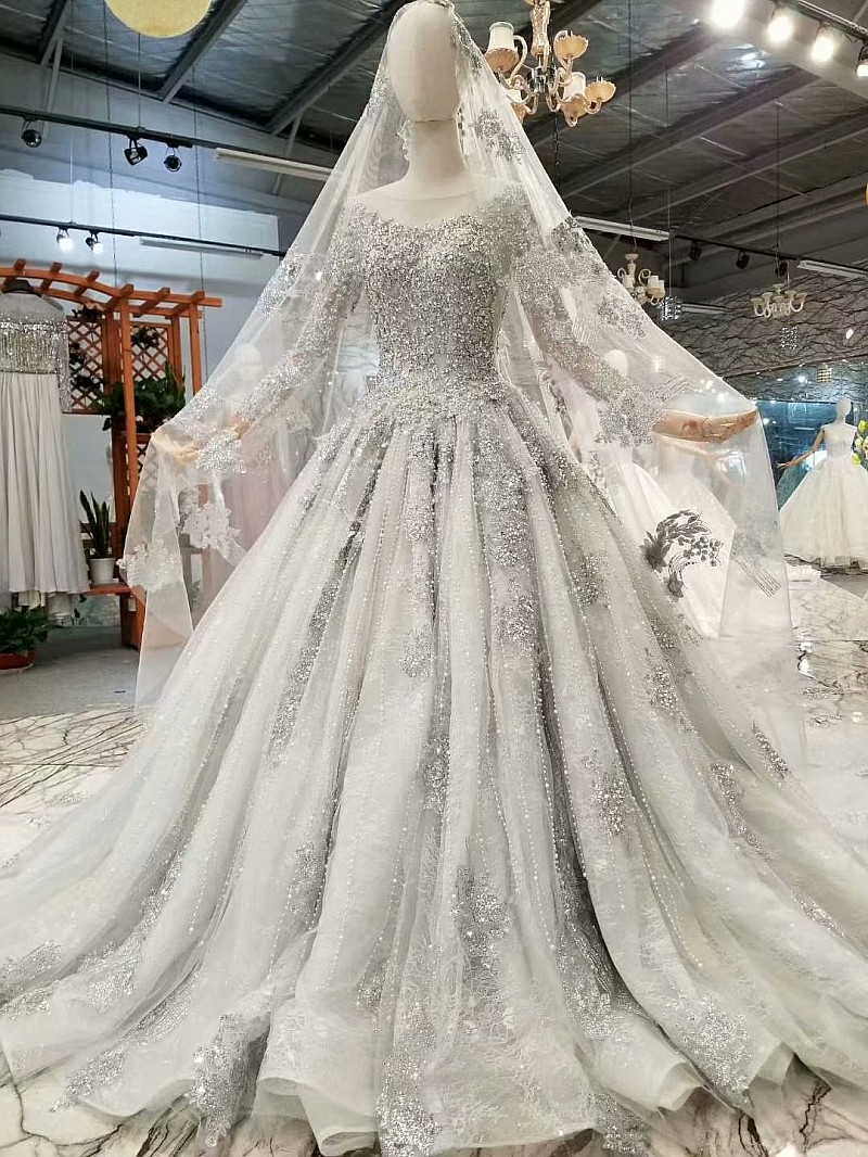 2020 Sparkly Beaded A-line Long Sleeves Wedding Dresses Luxury Dubai Araboc Jewel Neck Lace Appliqued Crystals Court Train Bridal Gown, White
2020 Sparkly Beaded A-line Long Sleeves Wedding Dresses Luxury Dubai Araboc Jewel Neck Lace Appliqued Crystals Court Train Bridal Gown, White